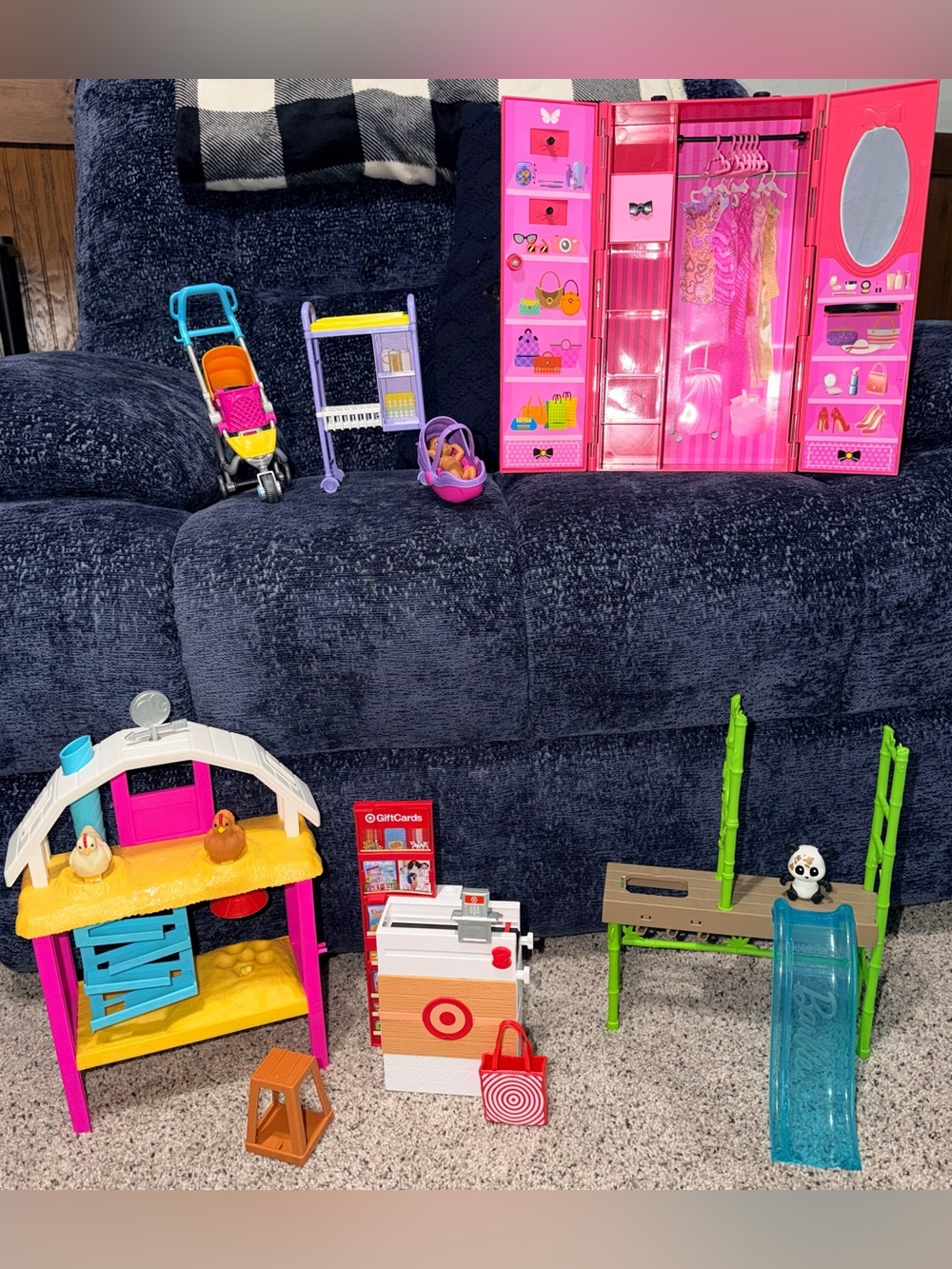 Barbie Bundle - 5 Barbie Sets, Farm, Jungle, Target, Baby, Cloest